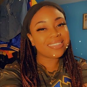 Meet your Posher, Donnesha